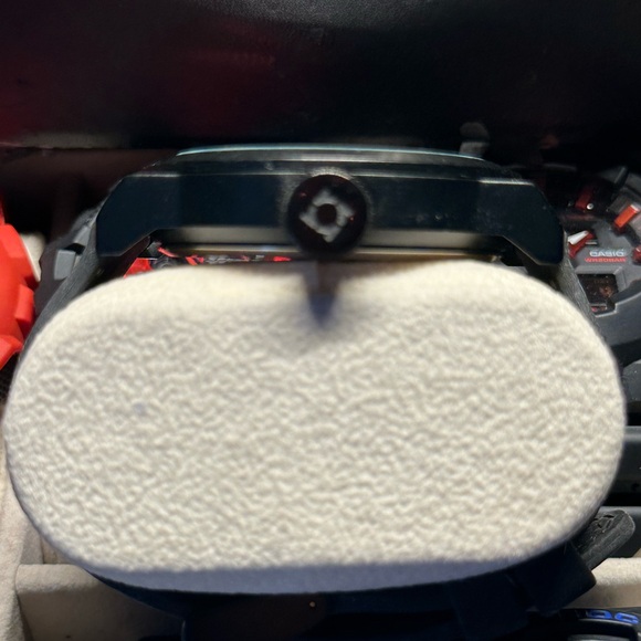 Kenneth Cole Reaction 48mm Men’s Black Watch New - Picture 2 of 4